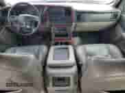 2006 Chevrolet Avalanche Z66 with VIN 3GNEC12Z36G207248, listed as a Copart auction lot 44139245 with 227,891 mi miles and Salvage title. Bid and sale history available at DreamBid. Image 8.