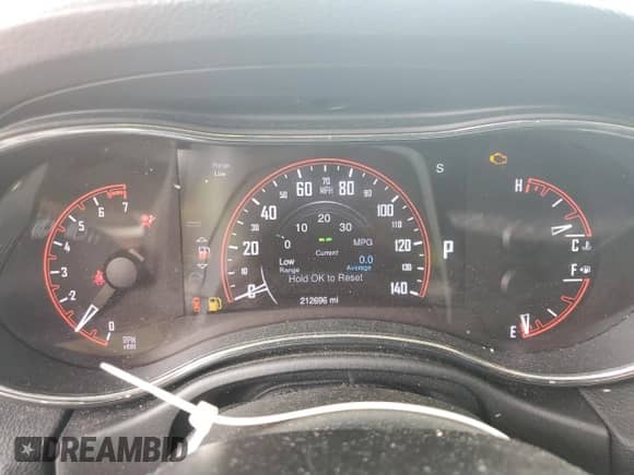 2015 Dodge Durango Limited with VIN 1C4RDJDG2FC810617, listed as a Copart auction lot 66364815 with 212,696 mi miles and Non repairable. Bid and sale history available at DreamBid. Image 9.