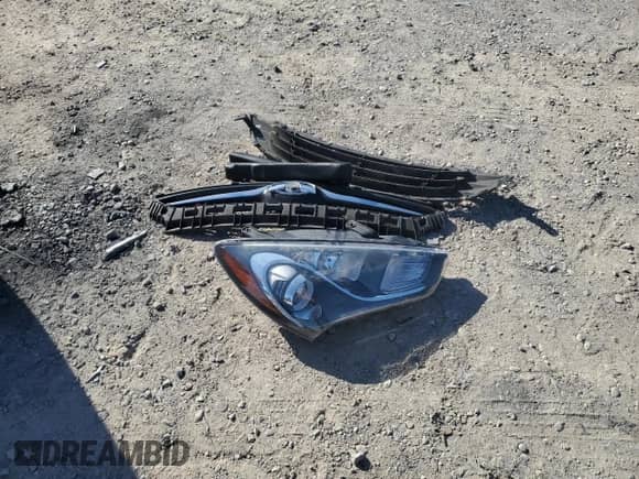 2016 Hyundai Genesis Coupe R-Spec z VIN KMHHU6KJ6GU133926, wystawiony jako Copart lot #72978424 z przebiegiem 89 391 mil mil oraz Szkoda całkowita • Salvage title. Historia ofert i sprzedaży dostępna na DreamBid. Obrazek 12.