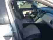 2015 Chevrolet Equinox LT z VIN 2GNALBEK0F1139423, wystawiony jako IAAI lot #43190977 z przebiegiem 143 365 mil mil oraz . Historia ofert i sprzedaży dostępna na DreamBid. Obrazek 5.