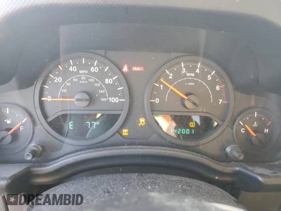 2009 Jeep Wrangler X with VIN 1J4FA24149L707842, listed as a Copart auction lot 85186375 with 142,001 mi miles and Clean title. Bid and sale history available at DreamBid. Image 9.