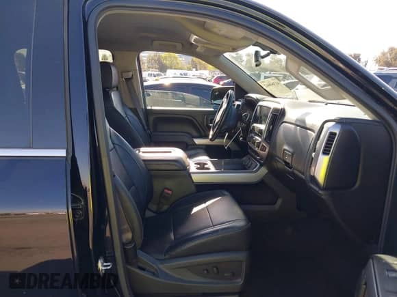 2017 Chevrolet Silverado 1500 LTZ z VIN 3GCUKSEC2HG276942, wystawiony jako IAAI lot #41360042 z przebiegiem 89 751 mil mil oraz . Historia ofert i sprzedaży dostępna na DreamBid. Obrazek 5.
