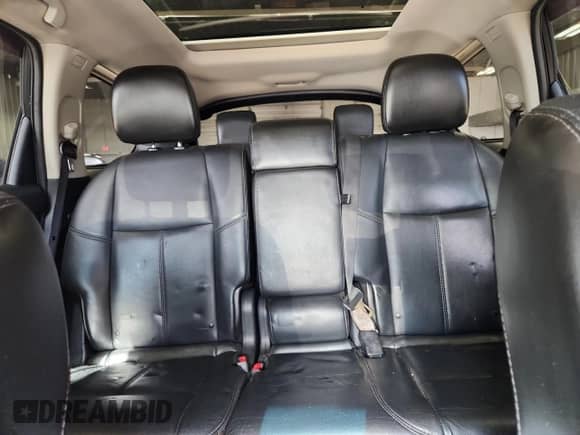 2014 Nissan Pathfinder SL z VIN 5N1AR2MM1EC615872, wystawiony jako Copart lot #90258565 z przebiegiem 104 000 mil mil oraz Czysty tytuł • Clean title. Historia ofert i sprzedaży dostępna na DreamBid. Obrazek 10.