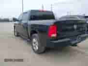 2018 Ram 1500 Tradesman с VIN 3C6RR6KG8JG214216, выставлен на аукционе IAAI как лот 43565195 с пробегом 168 081 миль миль и . История ставок и продаж доступна на DreamBid. Изображение 3.