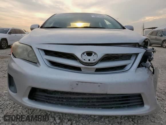 2011 Toyota Corolla L with VIN 2T1BU4EE4BC546463, listed as a Copart auction lot 80743385 with 114,899 mi miles and Salvage title. Bid and sale history available at DreamBid. Image 5.
