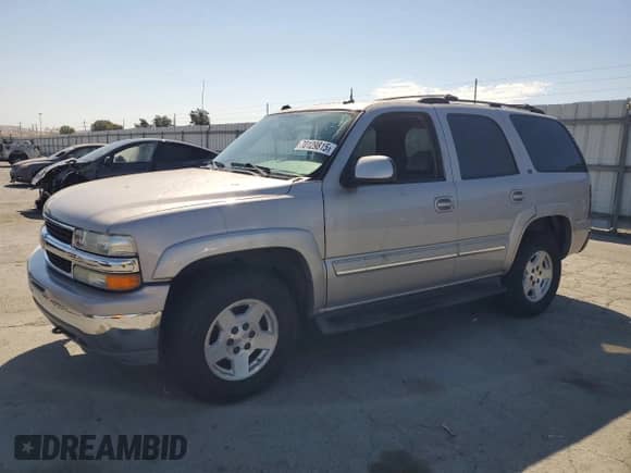 2004 Chevrolet Tahoe LT z VIN 1GNEK13TX4J198363, wystawiony jako Copart lot #70129815 z przebiegiem 224 521 mil mil oraz Szkoda całkowita • Salvage title. Historia ofert i sprzedaży dostępna na DreamBid. Obrazek 1.