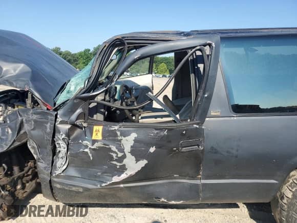 1993 Chevrolet Blazer с VIN 1GNEK18K1PJ400818, выставлен на аукционе Copart как лот 62521155 с пробегом 441 029 миль миль и Списание • Salvage title. История ставок и продаж доступна на DreamBid. Изображение 7.