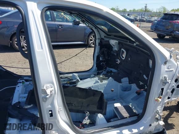 2018 Jeep Grand Cherokee SRT с VIN 1C4RJFDJ5JC432402, выставлен на аукционе IAAI как лот 42150459 с пробегом 73 771 миль миль и . История ставок и продаж доступна на DreamBid. Изображение 5.