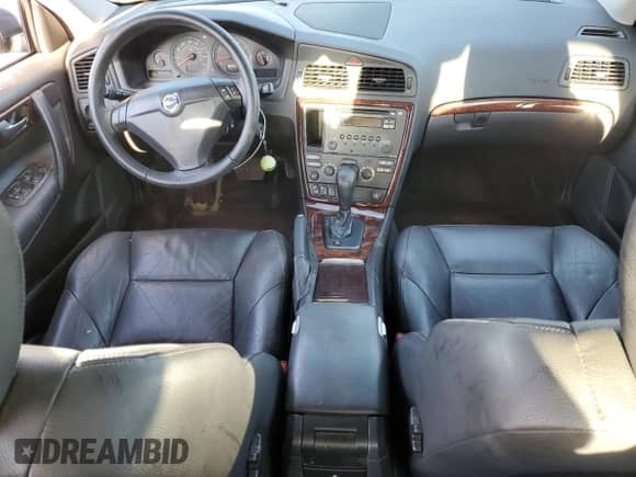 2006 Volvo S60 2.5L Turbo с VIN YV1RH592962534848, выставлен на аукционе Copart как лот 81454245 с пробегом 120 886 миль миль и Списание • Salvage title. История ставок и продаж доступна на DreamBid. Изображение 8.