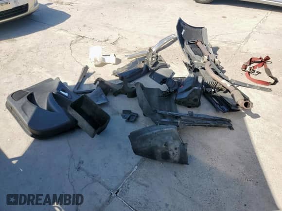 2023 Chevrolet Malibu LT z VIN 1G1ZD5ST1PF204631, wystawiony jako Copart lot #66305375 z przebiegiem Nie podano mil oraz Szkoda całkowita • Salvage title. Historia ofert i sprzedaży dostępna na DreamBid. Obrazek 12.