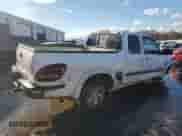 2004 Toyota Tundra SR5 z VIN 5TBBT44114S454246, wystawiony jako Copart lot #85520744 z przebiegiem 211 199 mil mil oraz Szkoda całkowita • Salvage title. Historia ofert i sprzedaży dostępna na DreamBid. Obrazek 3.