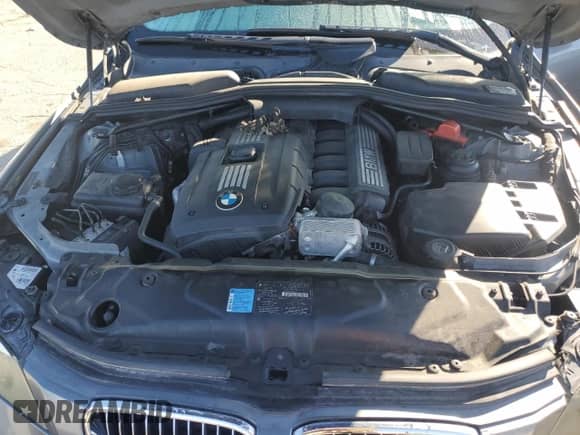 2009 BMW 5 Series 528i z VIN WBANU53559C117838, wystawiony jako Copart lot #86873745 z przebiegiem 216 758 mil mil oraz Nie do naprawy • Non repairable. Historia ofert i sprzedaży dostępna na DreamBid. Obrazek 11.