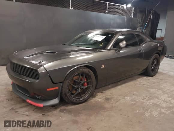 2018 Dodge Challenger R/T Scat Pack with VIN 2C3CDZFJ6JH259471, listed as a IAAI auction lot 42367436 with 91,771 mi miles and . Bid and sale history available at DreamBid. Image 2.
