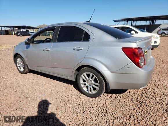 2013 Chevrolet Sonic LT z VIN 1G1JC5SH3D4182473, wystawiony jako Copart lot #90073295 z przebiegiem 146 708 mil mil oraz Czysty tytuł • Clean title. Historia ofert i sprzedaży dostępna na DreamBid. Obrazek 2.