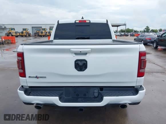 2021 Ram 1500 Laramie z VIN 1C6SRFJT6MN626727, wystawiony jako IAAI lot #42934254 z przebiegiem 79 084 mil mil oraz . Historia ofert i sprzedaży dostępna na DreamBid. Obrazek 17.