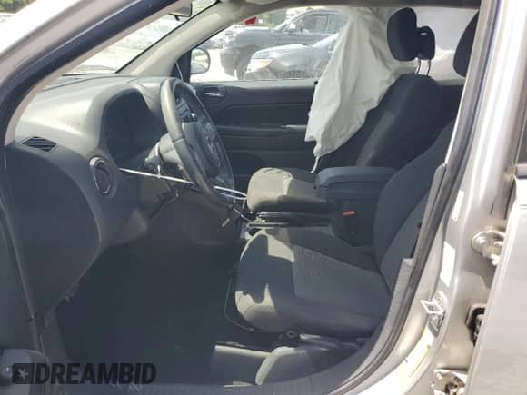2011 Jeep Compass с VIN 1J4NT1FA9BD236624, выставлен на аукционе Copart как лот 64234235 с пробегом 127 944 миль миль и Списание • Salvage title. История ставок и продаж доступна на DreamBid. Изображение 7.