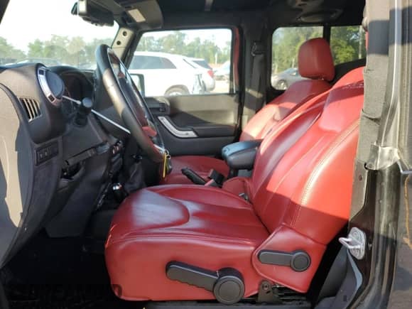 2013 Jeep Wrangler Rubicon 10th Anniversary with VIN 1C4BJWCG7DL651647, listed as a Copart auction lot 66891325 with 178,266 mi miles and Salvage title. Bid and sale history available at DreamBid. Image 7.