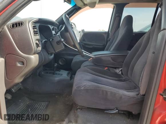 2000 Dodge Dakota with VIN 1B7GG2AX3YS622318, listed as a Copart auction lot 75802284 with 244,003 mi miles and Clean title. Bid and sale history available at DreamBid. Image 7.