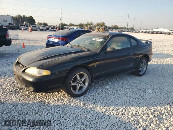 1996 Ford Mustang z VIN 1FALP4042TF200713, wystawiony jako Copart lot #75570054 z przebiegiem 172 210 mil mil oraz Czysty tytuł • Clean title. Historia ofert i sprzedaży dostępna na DreamBid. Obrazek 1.