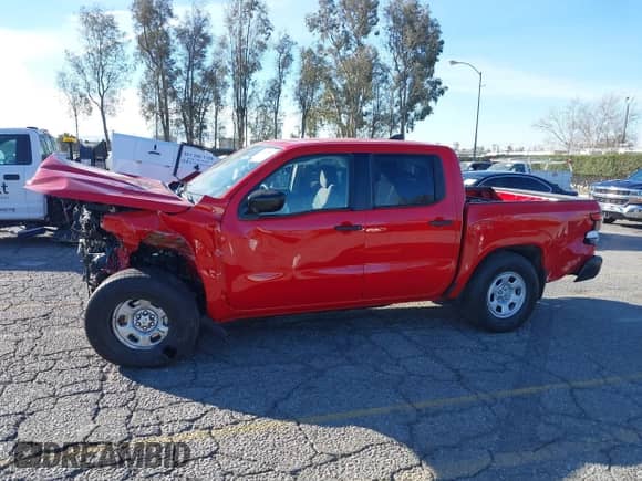 2024 Nissan Frontier SV with VIN 1N6ED1EJ2RN671572, listed as a IAAI auction lot 41411504 with 3,296 mi miles and . Bid and sale history available at DreamBid. Image 14.