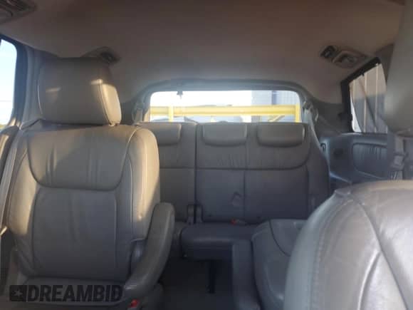 2010 Toyota Sienna XLE с VIN 5TDYK4CC0AS315776, выставлен на аукционе Copart как лот 81039265 с пробегом 178 673 миль миль и Списание • Salvage title. История ставок и продаж доступна на DreamBid. Изображение 10.