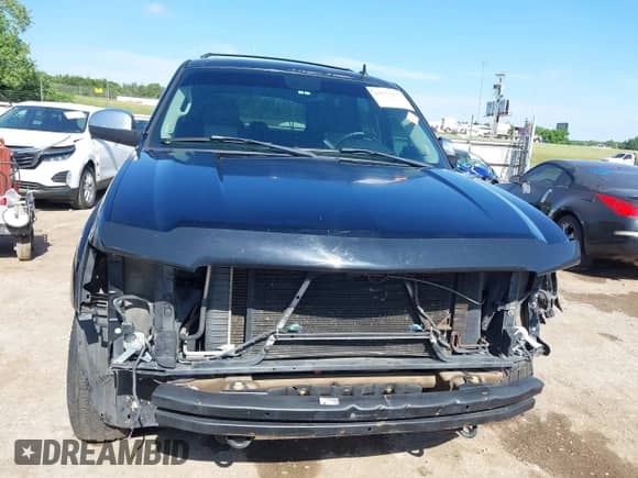 2007 Chevrolet Tahoe LT с VIN 1GNFK13097R401940, выставлен на аукционе IAAI как лот 42557177 с пробегом 194 297 миль миль и . История ставок и продаж доступна на DreamBid. Изображение 13.