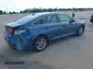 2015 Hyundai Sonata Eco z VIN 5NPE24AA8FH132823, wystawiony jako IAAI lot #43258464 z przebiegiem 75 048 mil mil oraz . Historia ofert i sprzedaży dostępna na DreamBid. Obrazek 4.