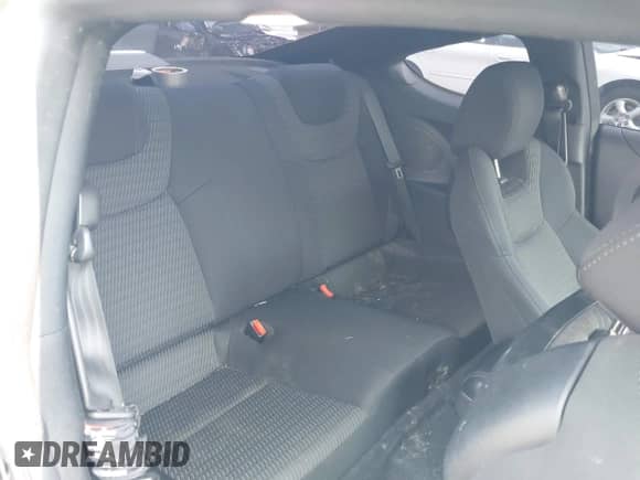 2015 Hyundai Genesis Coupe 3.8L Base с VIN KMHHU6KJXFU123270, выставлен на аукционе IAAI как лот 42904906 с пробегом 56 305 миль миль и . История ставок и продаж доступна на DreamBid. Изображение 8.