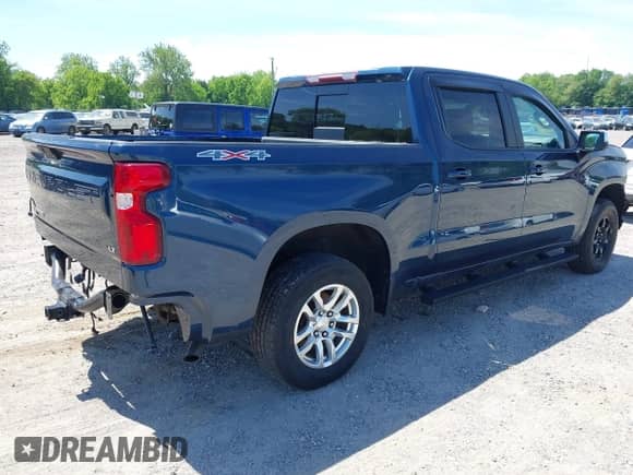 2020 Chevrolet Silverado 1500 LT z VIN 3GCUYDED7LG406452, wystawiony jako IAAI lot #42308927 z przebiegiem 69 126 mil mil oraz . Historia ofert i sprzedaży dostępna na DreamBid. Obrazek 4.