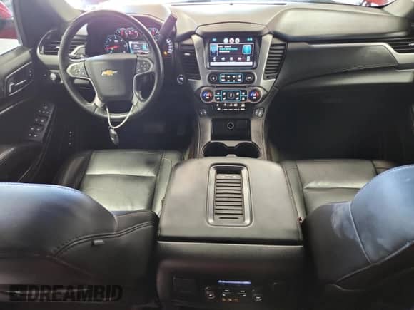 2015 Chevrolet Tahoe LT с VIN 1GNSKBKC9FR587722, выставлен на аукционе Copart как лот 85689785 с пробегом 182 166 миль миль и Чистый • Clean title. История ставок и продаж доступна на DreamBid. Изображение 8.