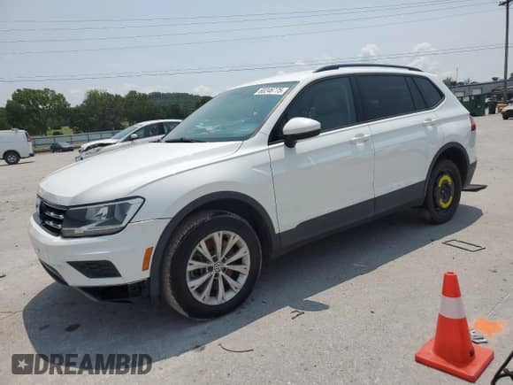 2018 Volkswagen Tiguan S с VIN 3VV1B7AX4JM109225, выставлен на аукционе Copart как лот 60246775 с пробегом 145 433 миль миль и Списание • Salvage title. История ставок и продаж доступна на DreamBid. Изображение 1.