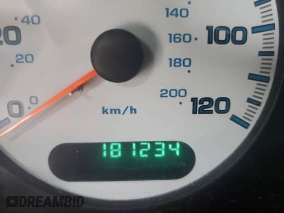 2002 Dodge Caravan with VIN 1B4GP25R12B704306, listed as a Copart auction lot 57871685 with 181,234 mi miles and Salvage title. Bid and sale history available at DreamBid. Image 9.