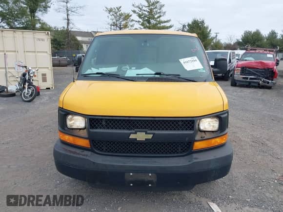 2016 Chevrolet Express Cargo with VIN 1GCWGBFF5G1215150, listed as a IAAI auction lot 41672104 with 152,723 mi miles and . Bid and sale history available at DreamBid. Image 12.