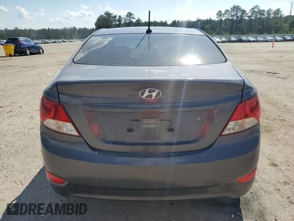 2014 Hyundai Accent GLS z VIN KMHCT4AE8EU704156, wystawiony jako Copart lot #81121835 z przebiegiem 149 131 mil mil oraz Szkoda całkowita • Salvage title. Historia ofert i sprzedaży dostępna na DreamBid. Obrazek 6.