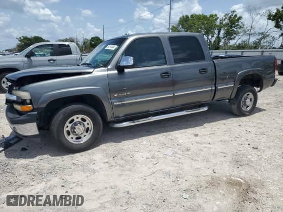2001 Chevrolet Silverado 1500HD LS с VIN 1GCGC13U01F183621, выставлен на аукционе Copart как лот 64191004 с пробегом 378 320 миль миль и Списание • Salvage title. История ставок и продаж доступна на DreamBid. Изображение 1.