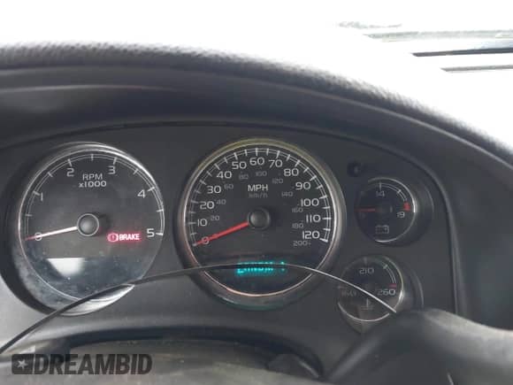 2007 Chevrolet Silverado 2500HD 1LT с VIN 1GCHK23667F534670, выставлен на аукционе IAAI как лот 41484921 с пробегом 300 834 миль миль и . История ставок и продаж доступна на DreamBid. Изображение 18.