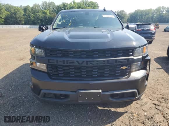 2021 Chevrolet Silverado 1500 Work Truck z VIN 3GCPYAEH6MG213905, wystawiony jako Copart lot #61662605 z przebiegiem 92 912 mil mil oraz Szkoda całkowita • Salvage title. Historia ofert i sprzedaży dostępna na DreamBid. Obrazek 5.