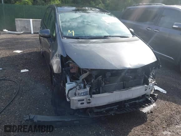 2014 Toyota Prius Two z VIN JTDZN3EU7E3360541, wystawiony jako IAAI lot #42697167 z przebiegiem 181 685 mil mil oraz . Historia ofert i sprzedaży dostępna na DreamBid. Obrazek 6.