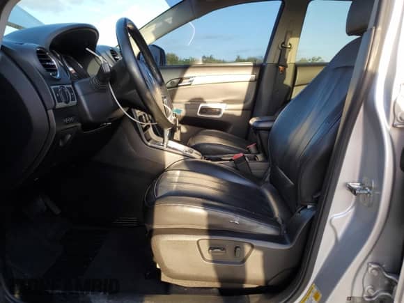 2012 Chevrolet Captiva Sport LT с VIN 3GNAL3E58CS592267, выставлен на аукционе Copart как лот 86828225 с пробегом 72 757 миль миль и Списание • Salvage title. История ставок и продаж доступна на DreamBid. Изображение 7.