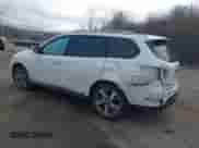 2014 Nissan Pathfinder Platinum with VIN 5N1AR2MN7EC690536, listed as a IAAI auction lot 41815660 with 161,754 mi miles and . Bid and sale history available at DreamBid. Image 3.