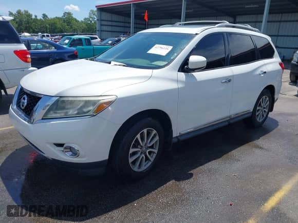 2013 Nissan Pathfinder S с VIN 5N1AR2MN9DC676975, выставлен на аукционе IAAI как лот 42796226 с пробегом 242 289 миль миль и . История ставок и продаж доступна на DreamBid. Изображение 2.