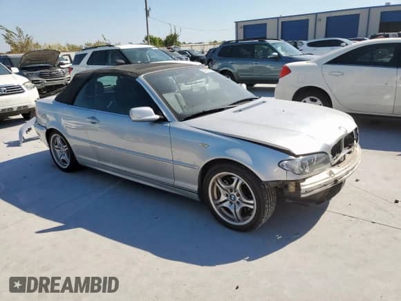 2005 BMW 3 Series 330Ci with VIN WBABW53445PL53209, listed as a Copart auction lot 82315525 with 133,759 mi miles and Salvage title. Bid and sale history available at DreamBid. Image 4.