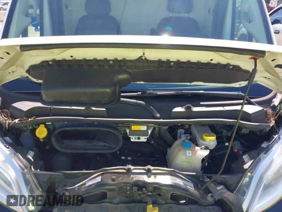 2023 Ram ProMaster Cargo z VIN 3C6LRVDGXPE563721, wystawiony jako IAAI lot #43155985 z przebiegiem 92 555 mil mil oraz . Historia ofert i sprzedaży dostępna na DreamBid. Obrazek 10.