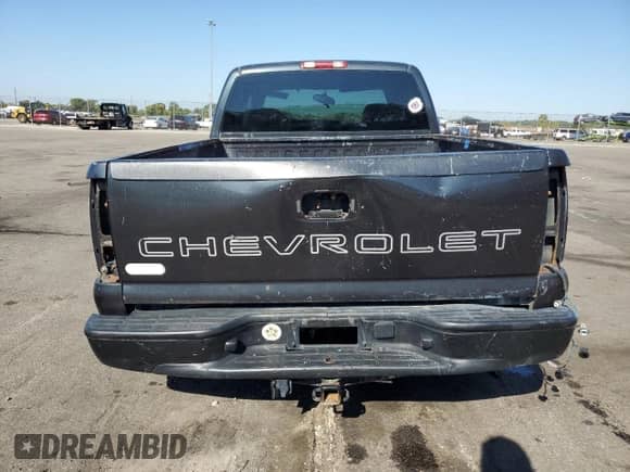 2005 Chevrolet Silverado 1500 Work Truck with VIN 1GCEC19XX5Z165088, listed as a Copart auction lot 71112955 with Not provided miles and Salvage title. Bid and sale history available at DreamBid. Image 6.