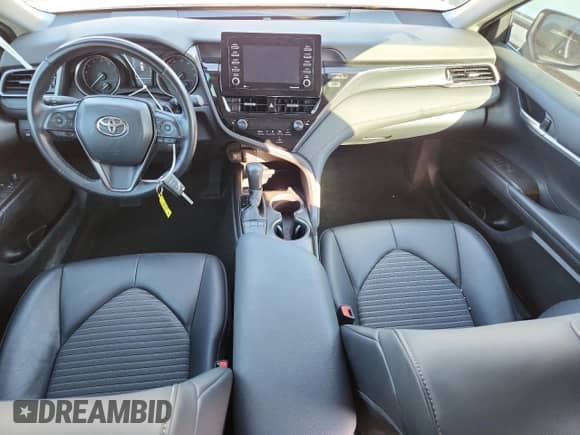 2023 Toyota Camry SE with VIN 4T1G11AK8PU157582, listed as a Copart auction lot 84921395 with 40,591 mi miles and Salvage title. Bid and sale history available at DreamBid. Image 8.