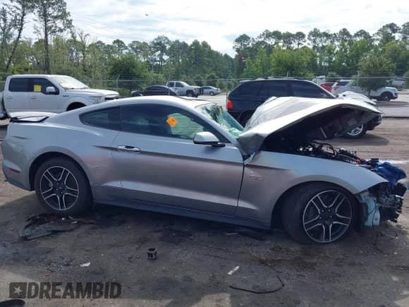 2022 Ford Mustang GT with VIN 1FA6P8CF5N5145426, listed as a IAAI auction lot 42693136 with Not provided miles and . Bid and sale history available at DreamBid. Image 13.