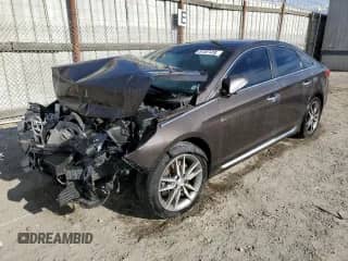 2015 Hyundai Sonata Limited с VIN 5NPE34AB3FH121783, выставлен на аукционе Copart как лот 81521295 с пробегом 109 352 миль миль и Списание • Salvage title. История ставок и продаж доступна на DreamBid. Изображение 1.