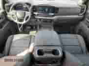 2025 Chevrolet Silverado 2500HD LTZ z VIN 2GC4KPE77S1204795, wystawiony jako Copart lot #67735235 z przebiegiem 5 600 mil mil oraz Szkoda całkowita • Salvage title. Historia ofert i sprzedaży dostępna na DreamBid. Obrazek 8.
