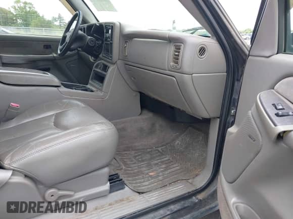2003 GMC Sierra 1500 SLE с VIN 2GTEC19T131391300, выставлен на аукционе IAAI как лот 42457561 с пробегом 301 478 миль миль и . История ставок и продаж доступна на DreamBid. Изображение 5.