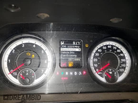 2019 Ram 1500 Tradesman z VIN 3C6JR6DG0KG502338, wystawiony jako Copart lot #80651235 z przebiegiem 187 144 mil mil oraz Szkoda całkowita • Salvage title. Historia ofert i sprzedaży dostępna na DreamBid. Obrazek 9.